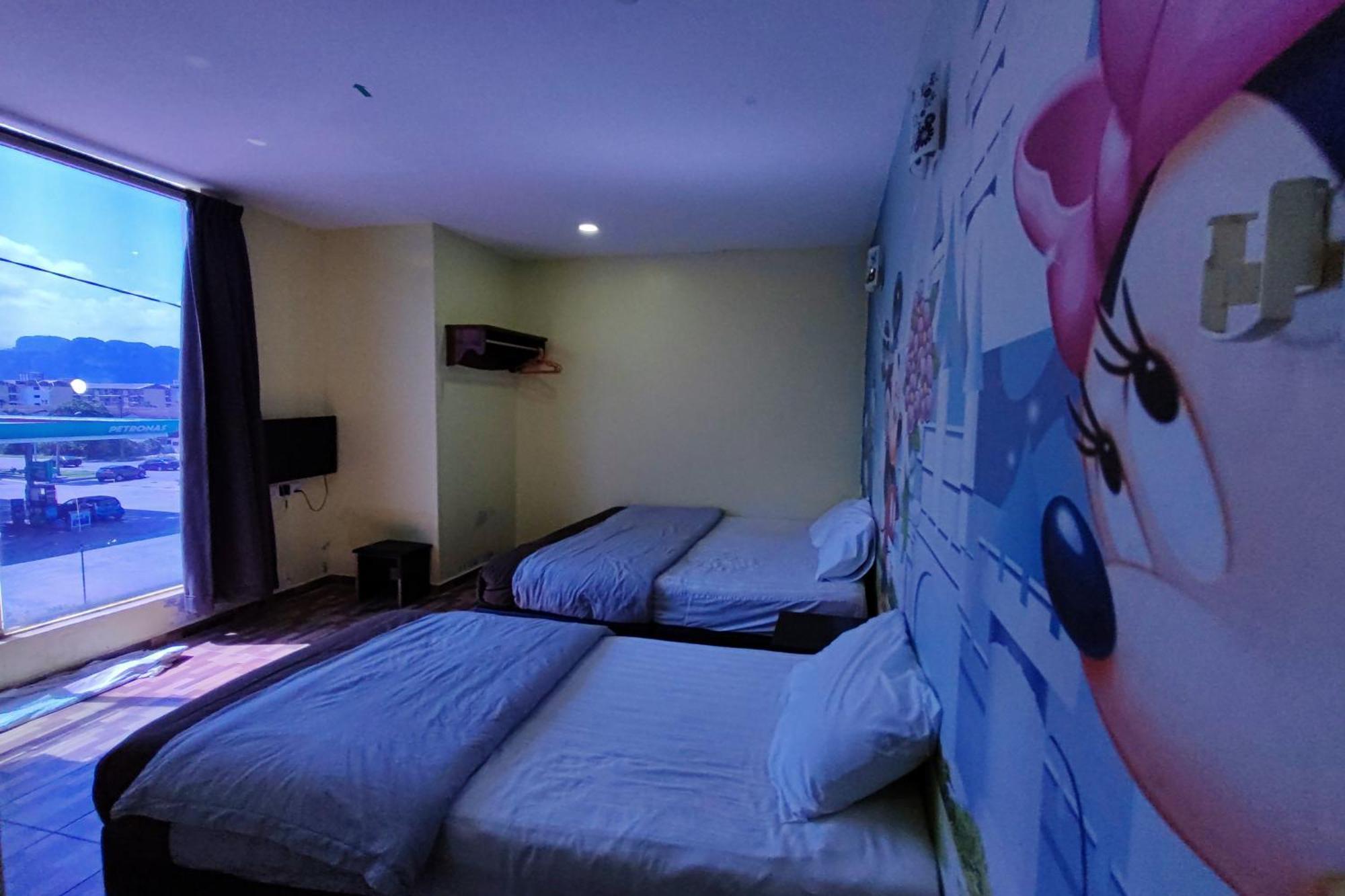 โอโย 43934 โนวา โฮเต็ล Hotel อิโปห์ ภายนอก รูปภาพ