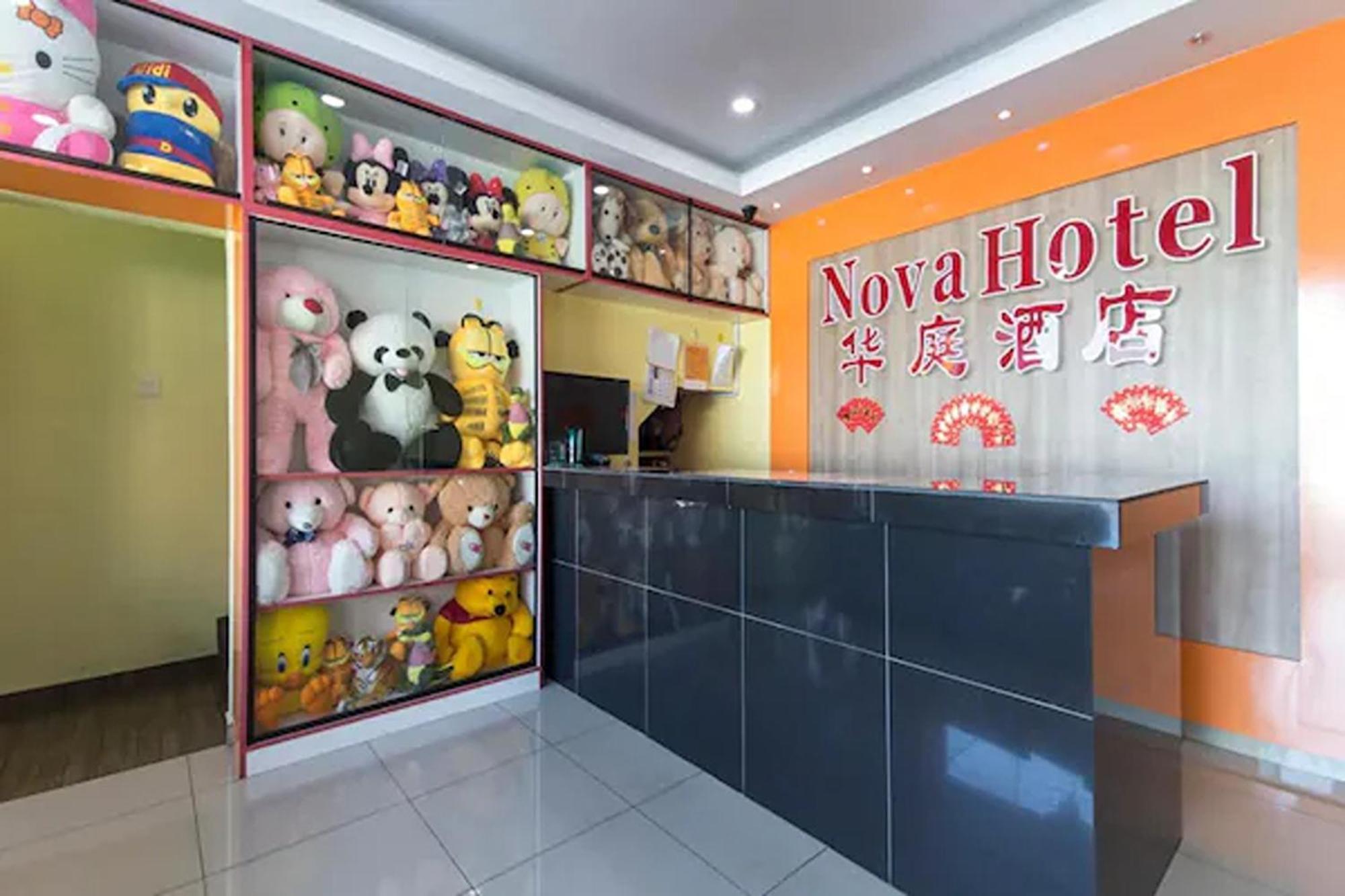 โอโย 43934 โนวา โฮเต็ล Hotel อิโปห์ ภายนอก รูปภาพ