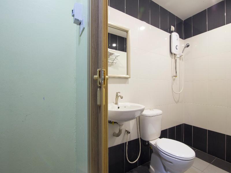 โอโย 43934 โนวา โฮเต็ล Hotel อิโปห์ ภายนอก รูปภาพ